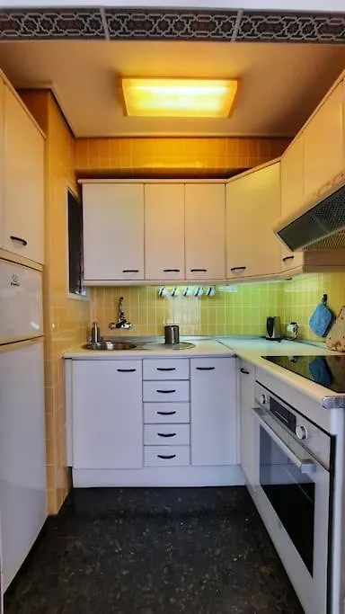 Carihuela 1 Bed Luxury Apartment 托雷莫利诺斯