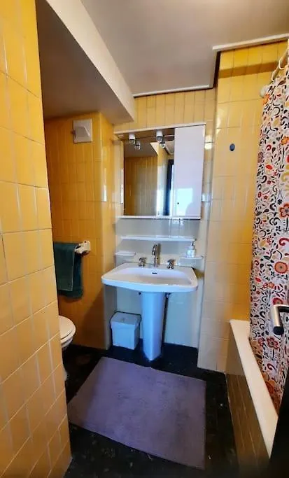 Carihuela 1 Bed Luxury Apartment Torremolinos