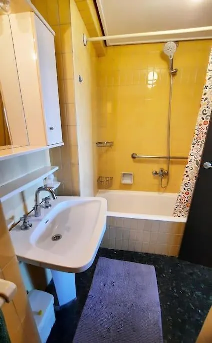 Carihuela 1 Bed Luxury Apartment Torremolinos Spain